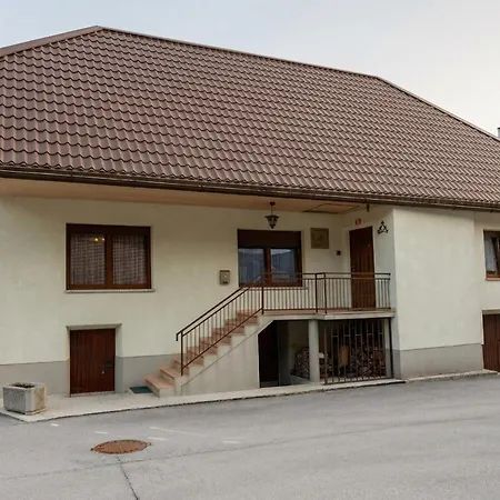 Apartma Pr Fejtne *